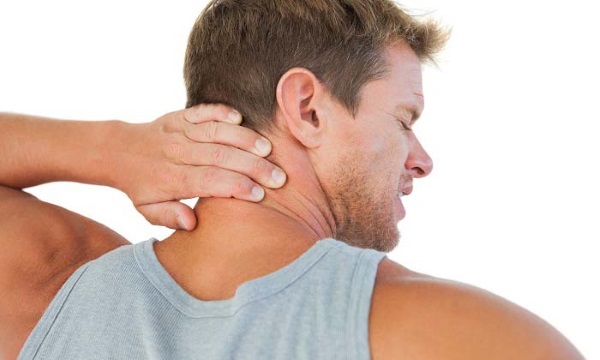 Болит шея после сна из-за остеохондроза
